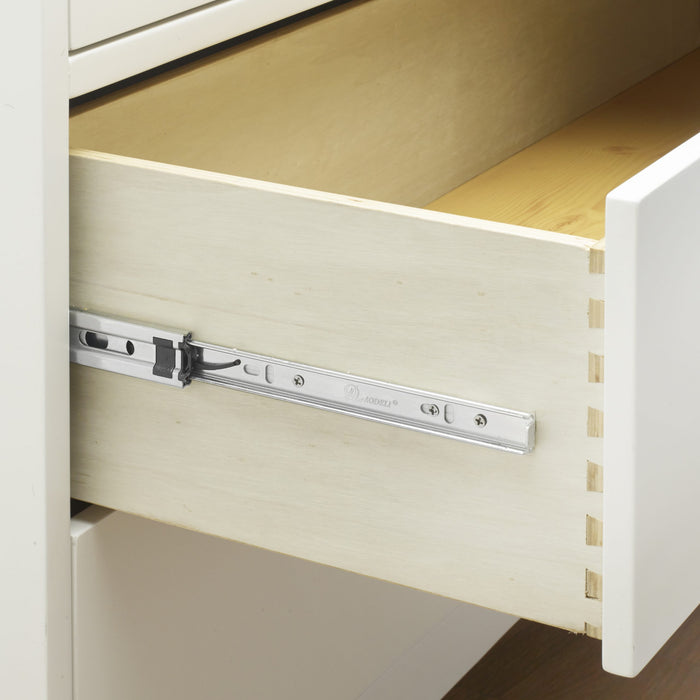 Sorelle Furniture Soho Dresser - White