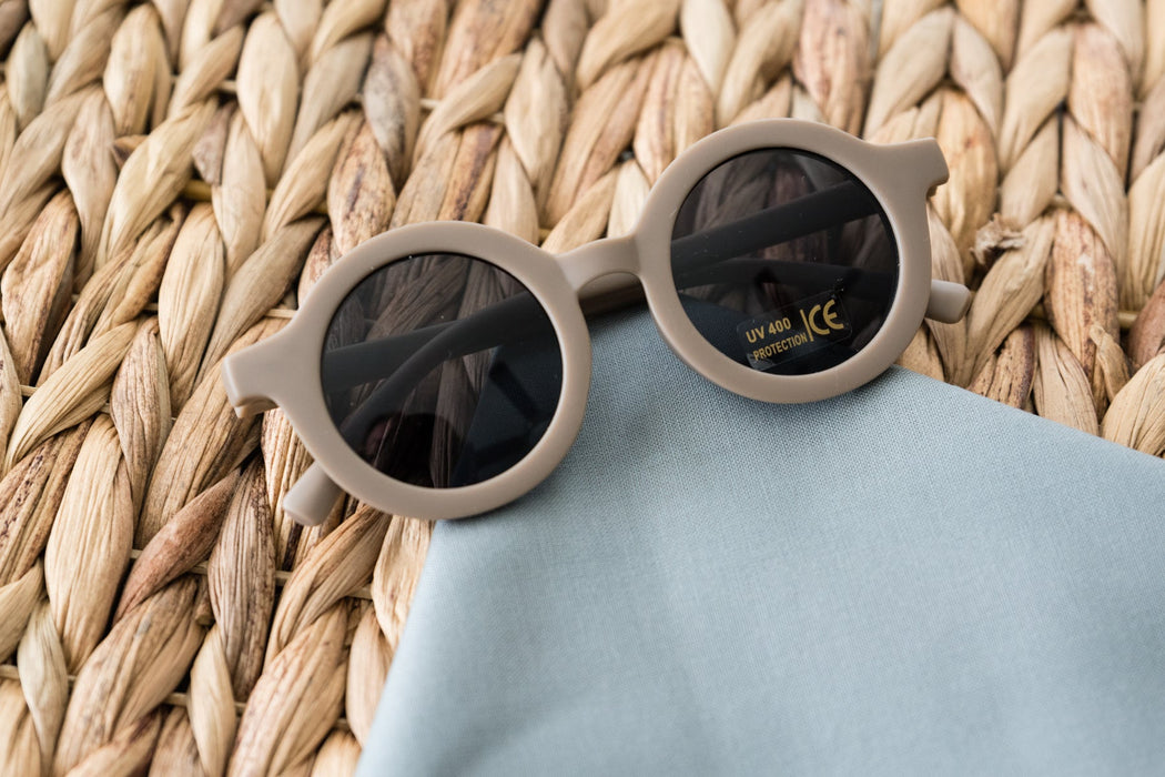 Babeehive Goods Toddler & Kid Retro Sunglasses - Coffee