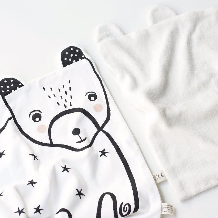 Wee Gallery Stars Snuggle Bundle