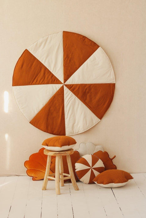 Moi Mili “Caramel Candy” Round Patchwork Mat