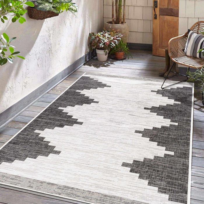 Hauteloom Djugun Outdoor Rug