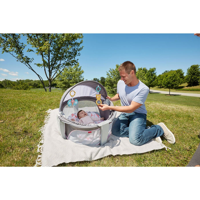 Fisher Price On the Go Portable Baby Beach Travel Dome with Sun Canopy, Gray