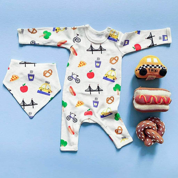 Estella Organic Baby Gift Set - New York Onesie, Bib & NYC Rattle Toys | Hot dog, Pretzel & Taxi