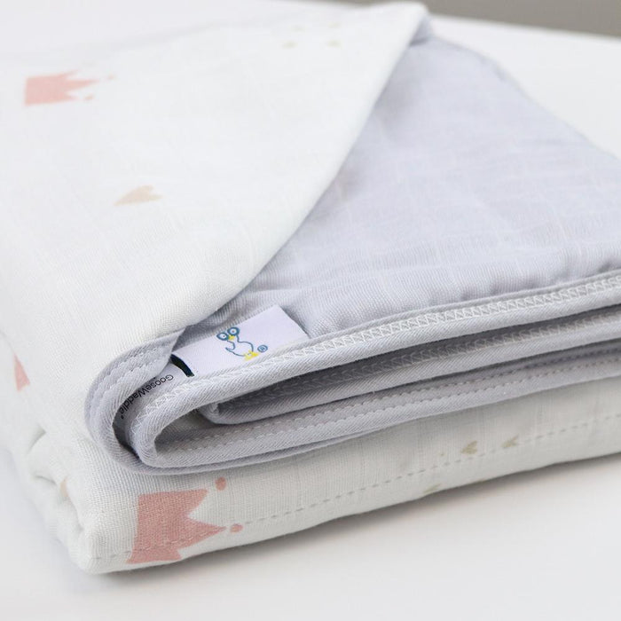 Goosewaddle® Pink Crown and Gray Oversized Bamboo Muslin Quilted Blanket