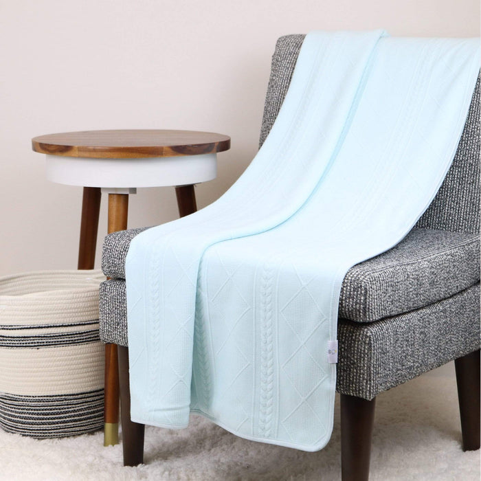 Goosewaddle® Mint 50" x 60" Full Size Knit Throw