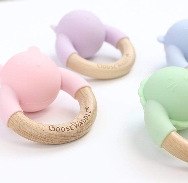 Goosewaddle® Rattle Teether Wooden + Silicone (4 Colors)