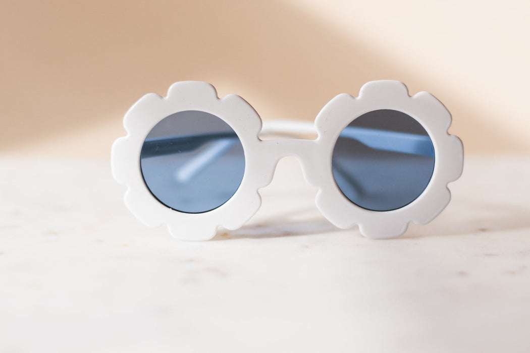 Babeehive Goods Toddler & Kid Daisy Sunglasses - White