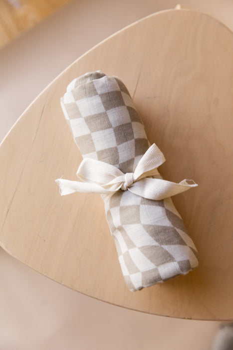 forever french Muslin Swaddle | Wavy Checker