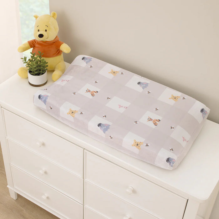 Disney Winnie the Pooh Hugs and Honeycombs Contoured Changing Pad Cover