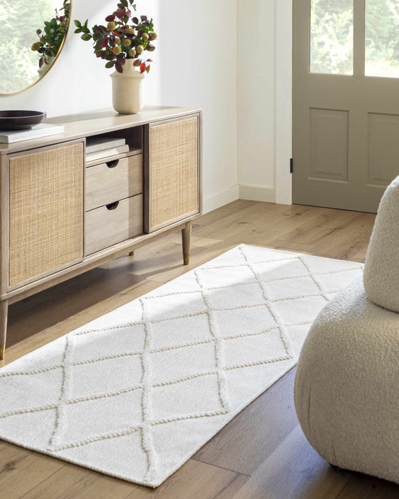 Hauteloom Amani White Washable Area Rug