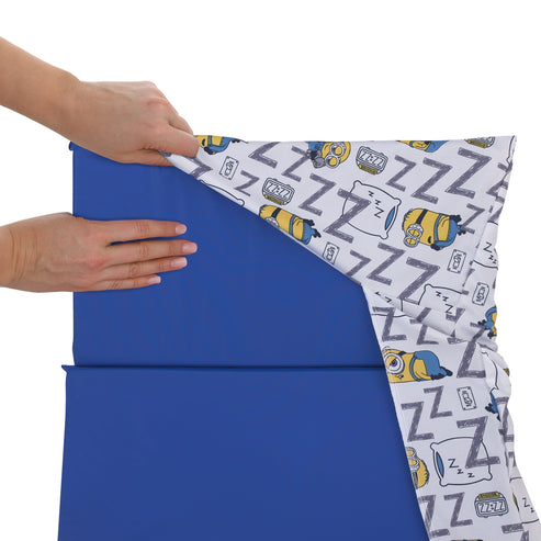 Illumination Lazy Minions Club Nap Pad Sheet