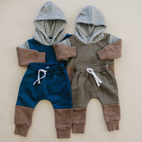 Olive + Scout Oaks Jogger Set