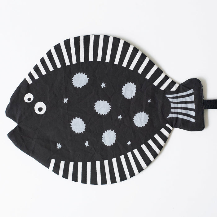 Wee Gallery Organic Crinkle Toy - Fish