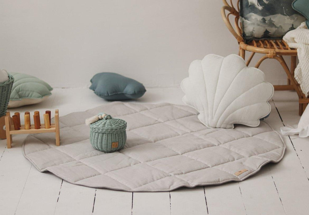 Moi Mili “Pigeon Grey” Round Cotton Mat