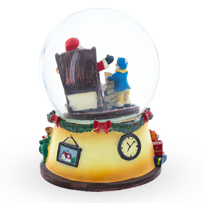 BestPysanky Gift List for Santa Musical Water Snow Globe