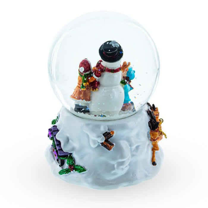 BestPysanky Snowman Embrace Musical Water Snow Globe