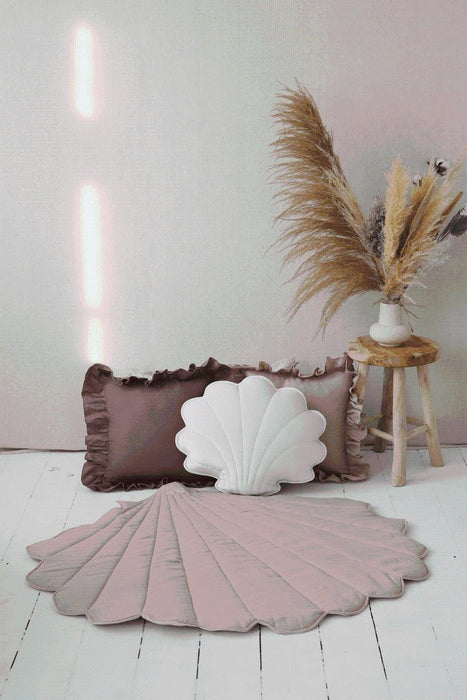 Moi Mili “Powder Frills” Teepee Tent with Frills and "Powder Pink" Shell Mat Set