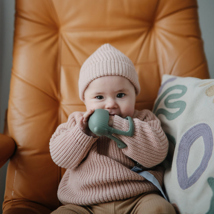 Mushie No-Drop Cactus Teether (Dried Thyme)