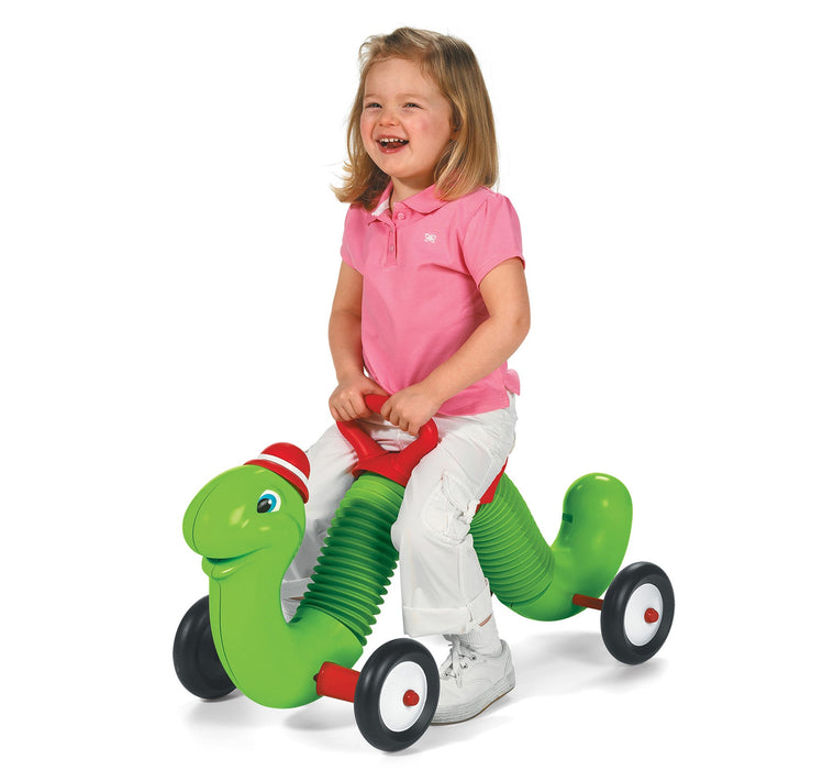 Radio Flyer The Inchworm